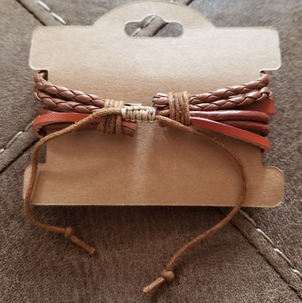 🆕️UNISEX Brown leather fish bone bracelet - Picture 3 of 4